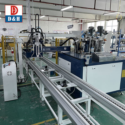 Packaging Type Polywood Case Epoxy Resin Dispensing Potting Robot for 500 KG Capacity