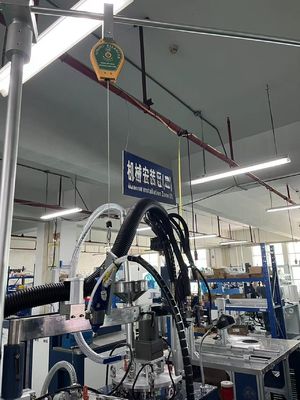 Semi Automatic Precision Silicone Filling Machine Liquid Glue Dispenser with Hand Gun